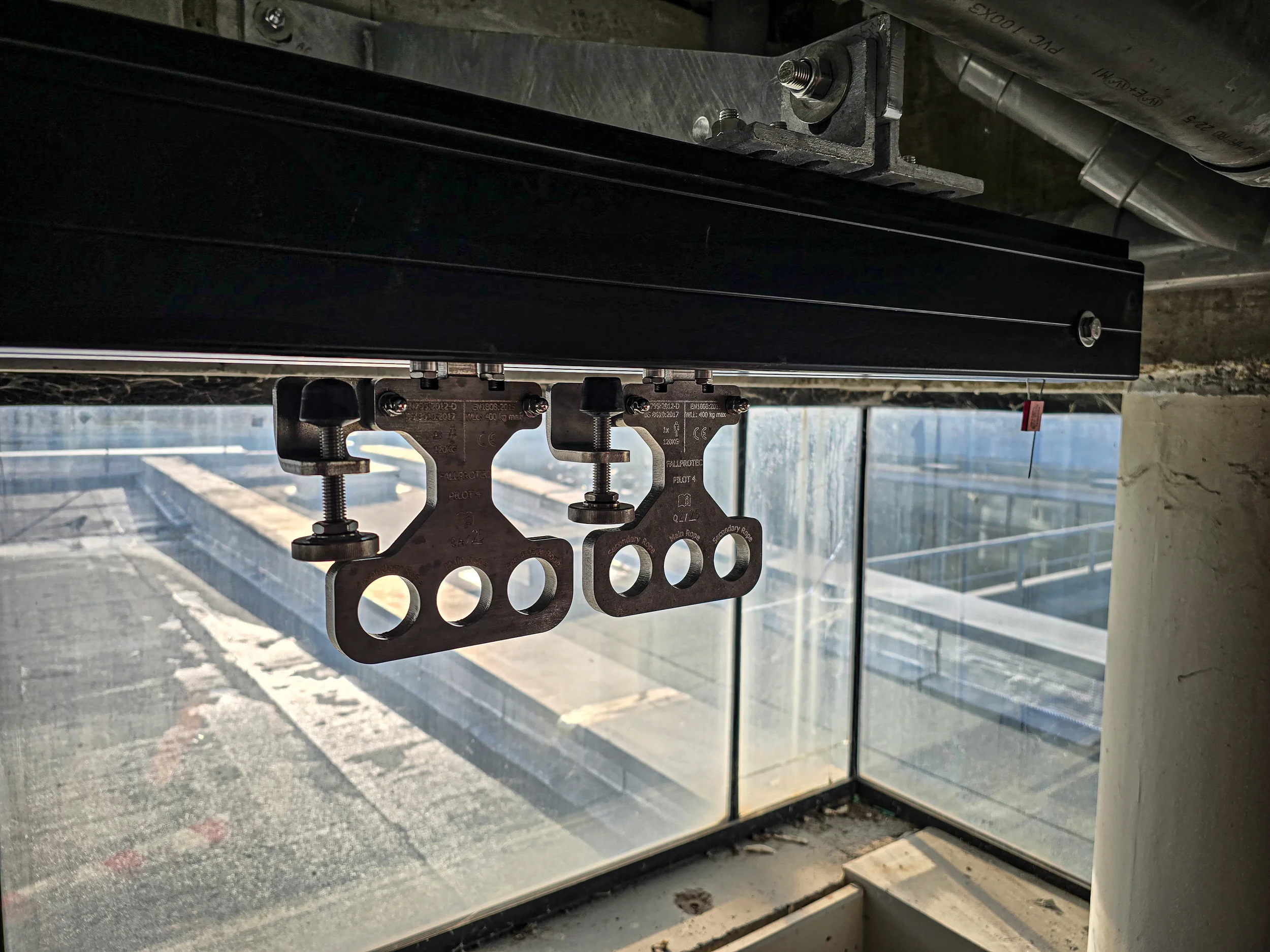Intervention de cordistes MS Access pour faites vos jeux chez GROUPE BARRIERE à Bordeaux (bâtiment) – 1